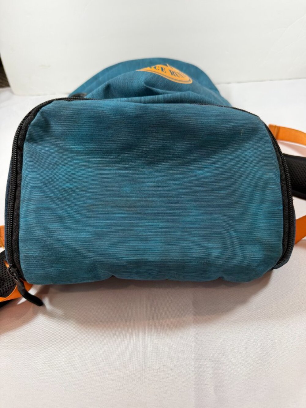 RARE! Hoka Western States Endurance Run 2022 Ultramarathon Competitor's Bag - Picture 9 of 15